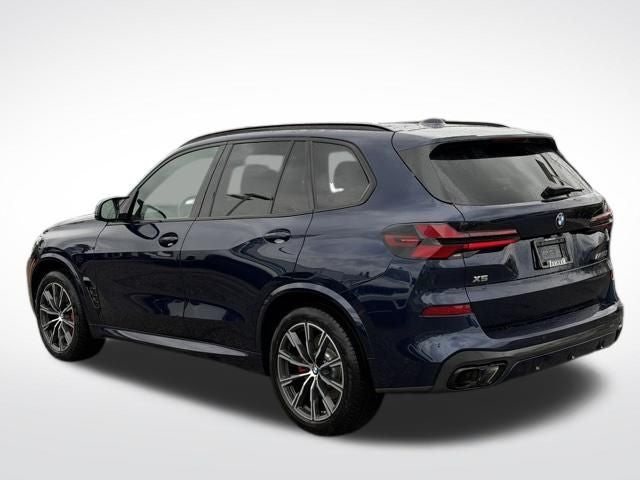 2024 BMW X5 M60i