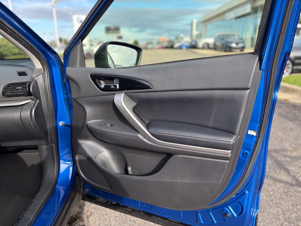 2025 Mitsubishi Eclipse Cross SE