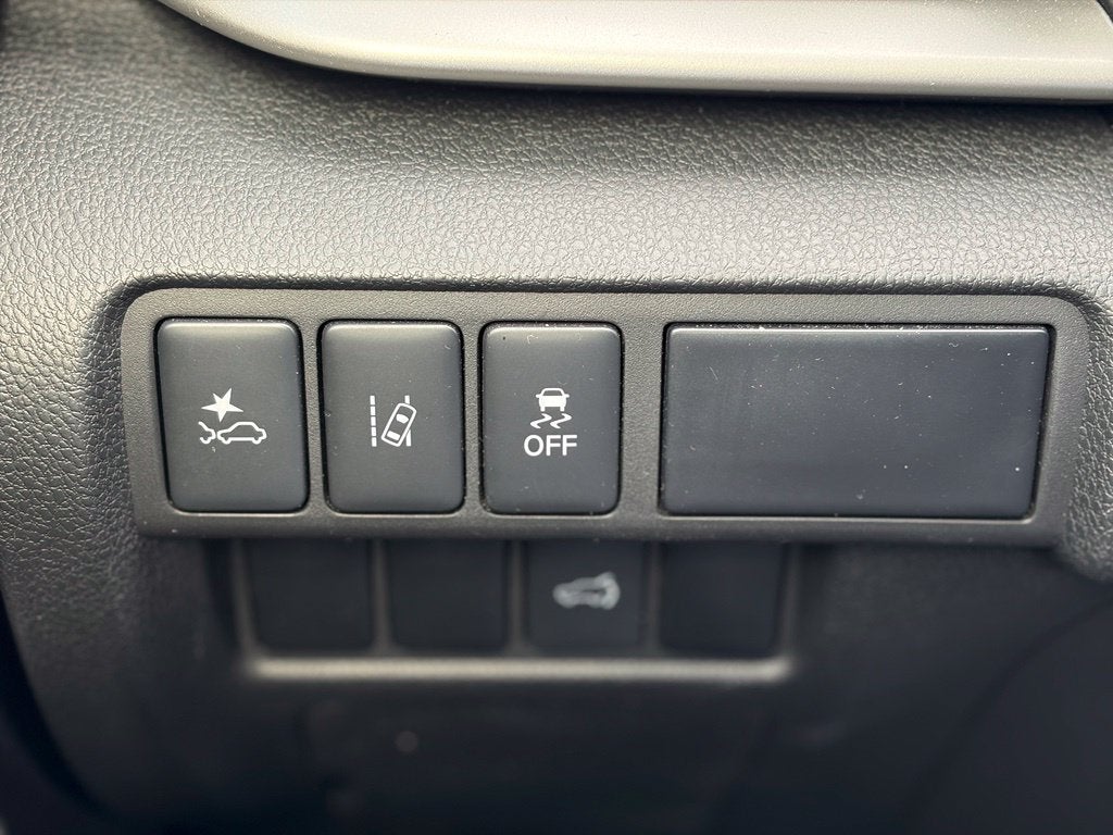 2025 Mitsubishi Eclipse Cross SE