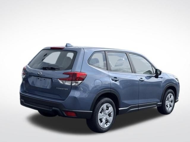 2023 Subaru Forester Base