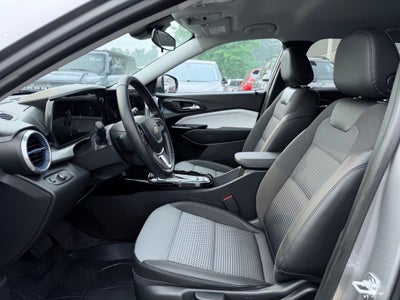 2024 Chevrolet Trax FWD LT