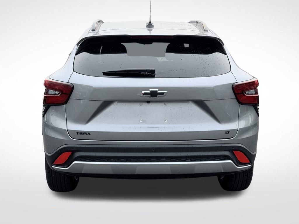 2024 Chevrolet Trax FWD LT