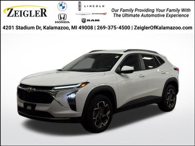 2025 Chevrolet Trax FWD LT