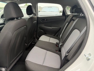 2022 Hyundai KONA SE