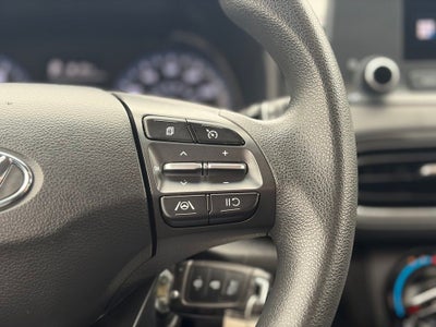 2022 Hyundai KONA SE