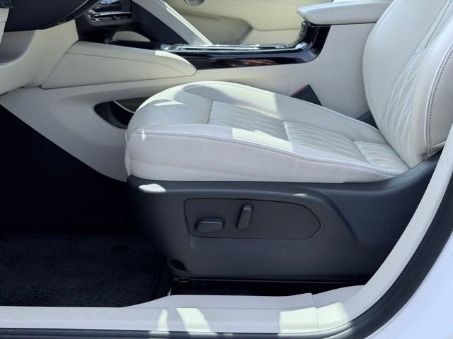 2022 Buick Envision AWD Avenir