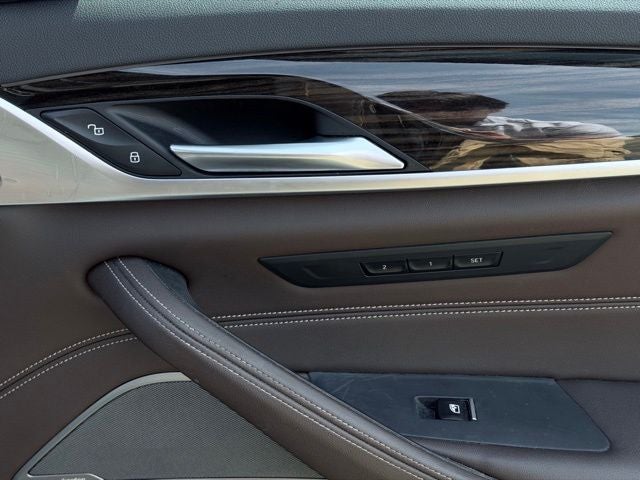 2021 BMW 5 Series xDrive