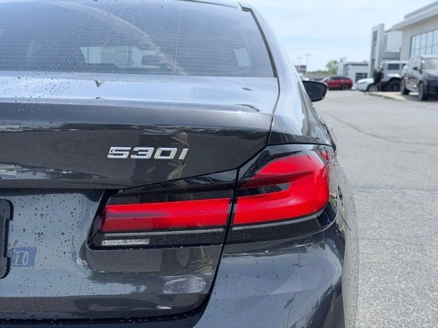 2021 BMW 5 Series xDrive