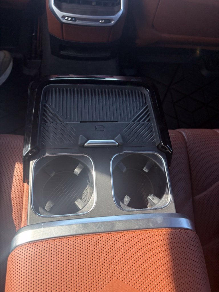 2024 BMW 7 Series 760i xDrive
