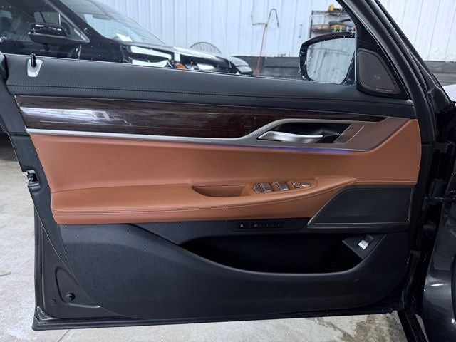 2020 BMW 7 Series xDrive