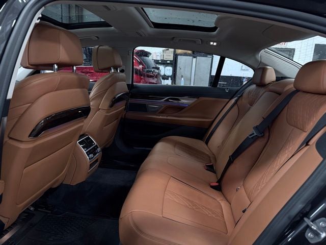 2020 BMW 7 Series xDrive