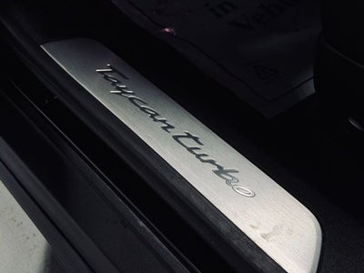 2020 Porsche Taycan Turbo