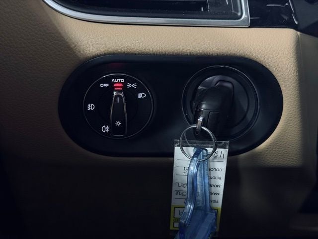 2017 Porsche Macan Base