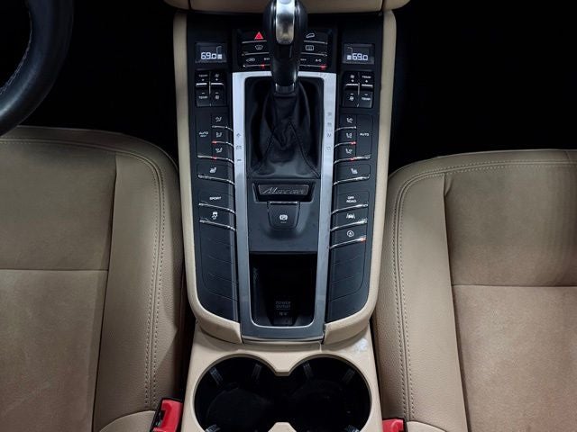 2017 Porsche Macan Base