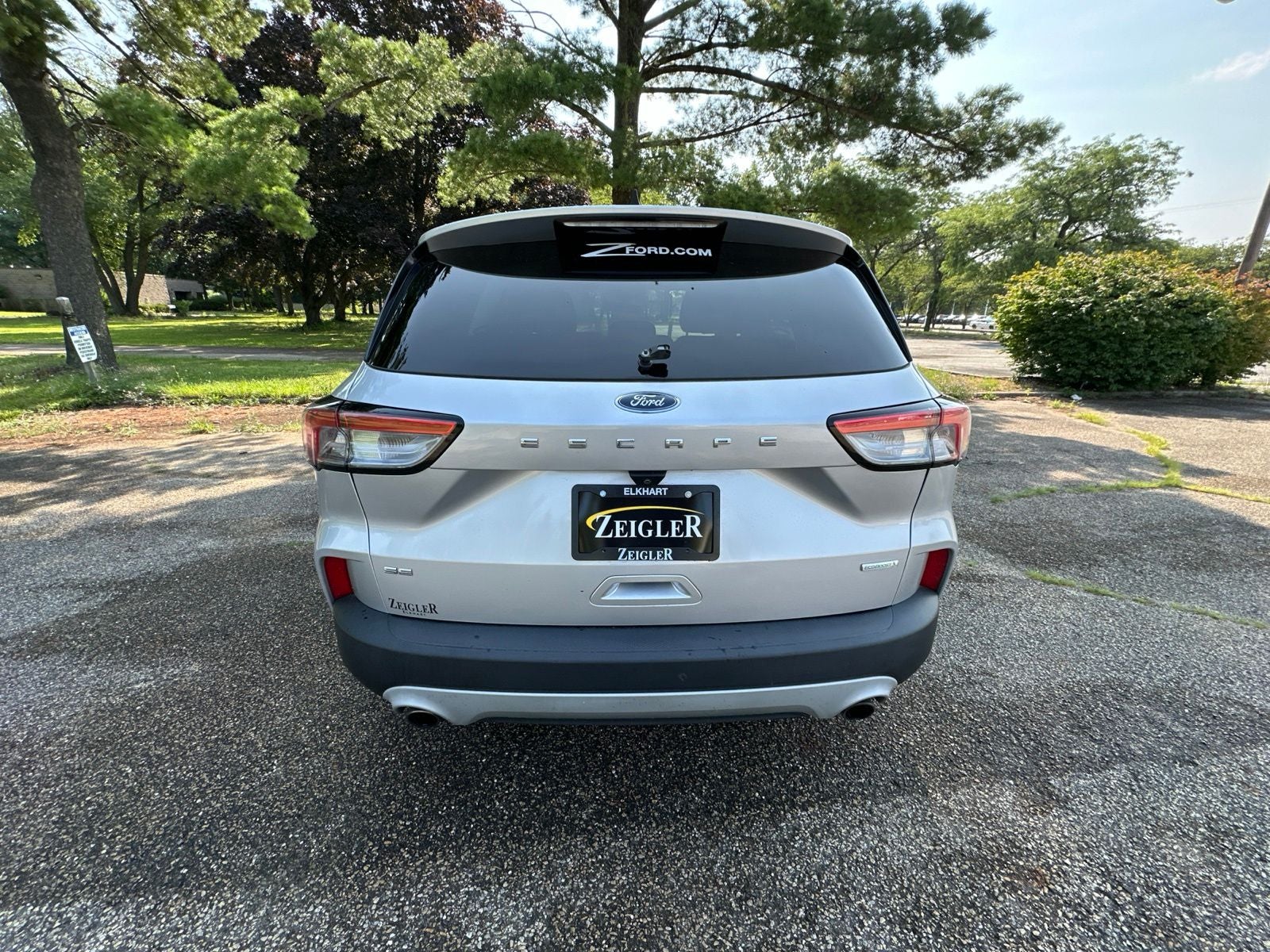 2020 Ford Escape SE