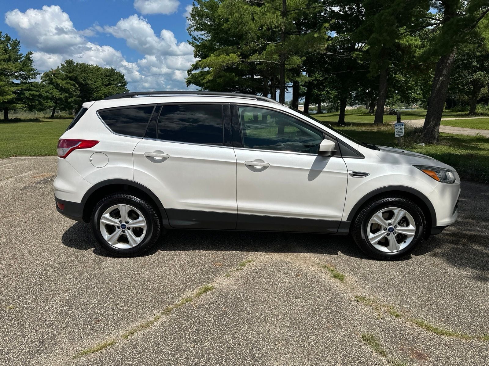 2015 Ford Escape SE