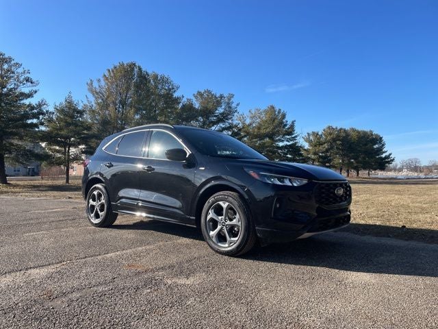 2023 Ford Escape ST-Line Select