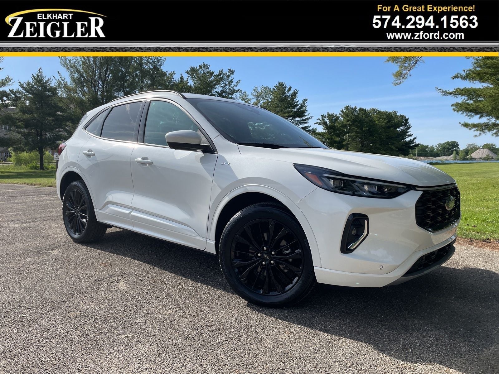 2023 Ford Escape ST-Line Elite