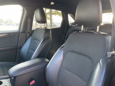 2025 Ford Escape Hybrid ST-Line Elite