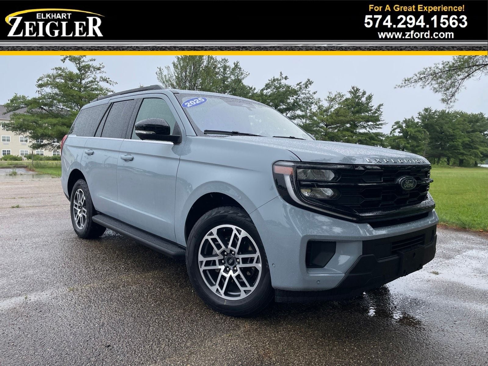 2025 Ford Expedition Active