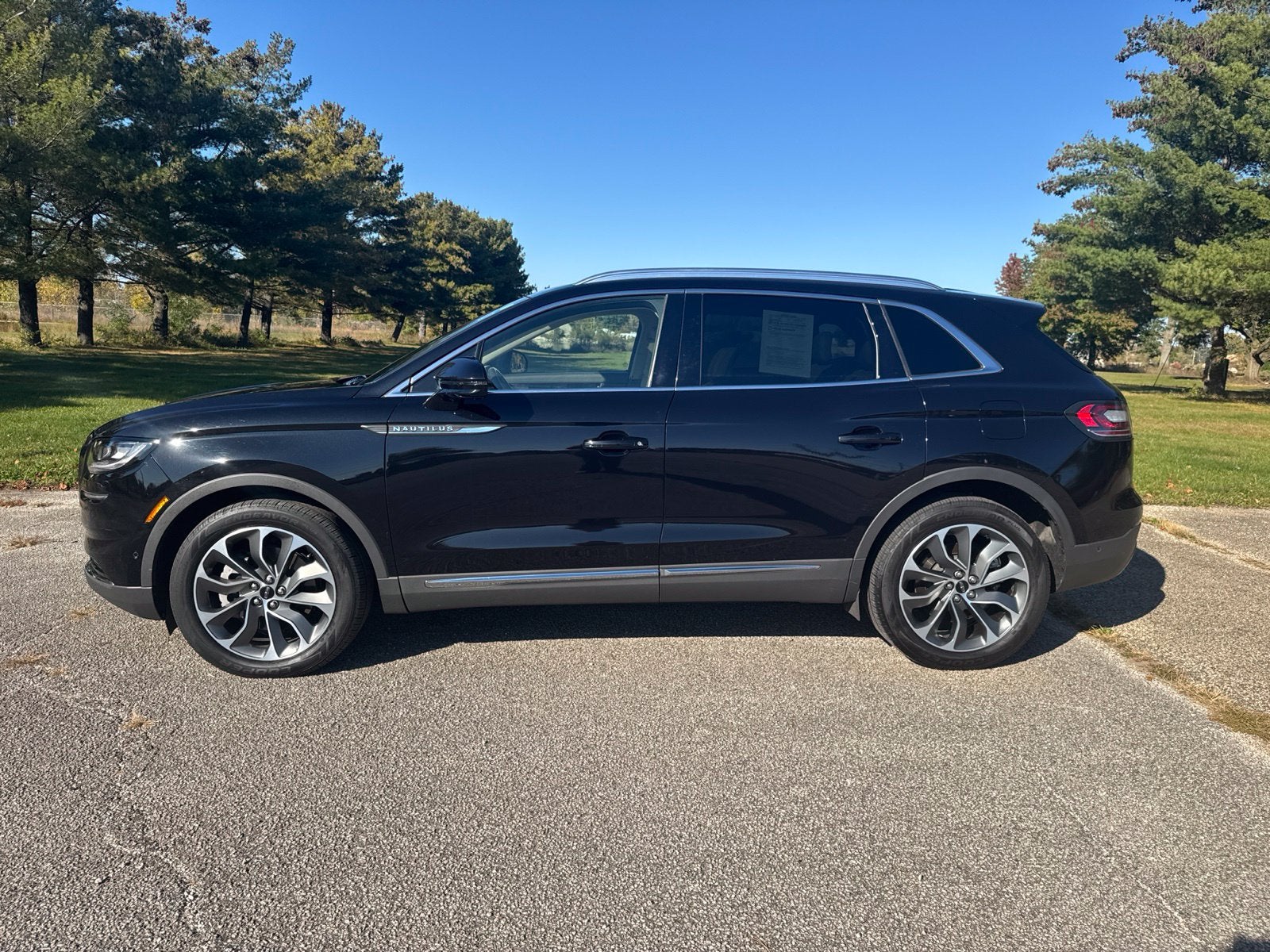 2023 Lincoln Nautilus Reserve