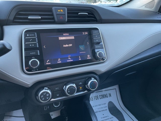 2021 Nissan Versa 1.6 SV