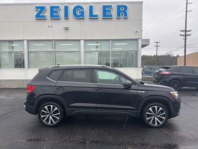 2024 Volkswagen Taos 1.5T SE