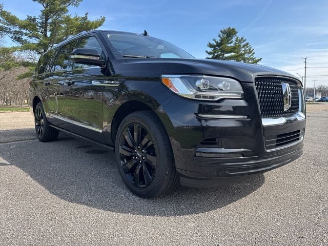 2022 Lincoln Navigator L Reserve
