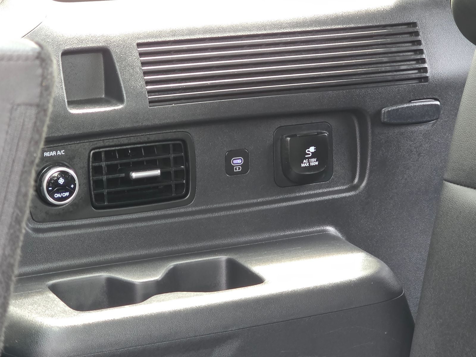 2025 Hyundai SANTA FE HYBRID Limited