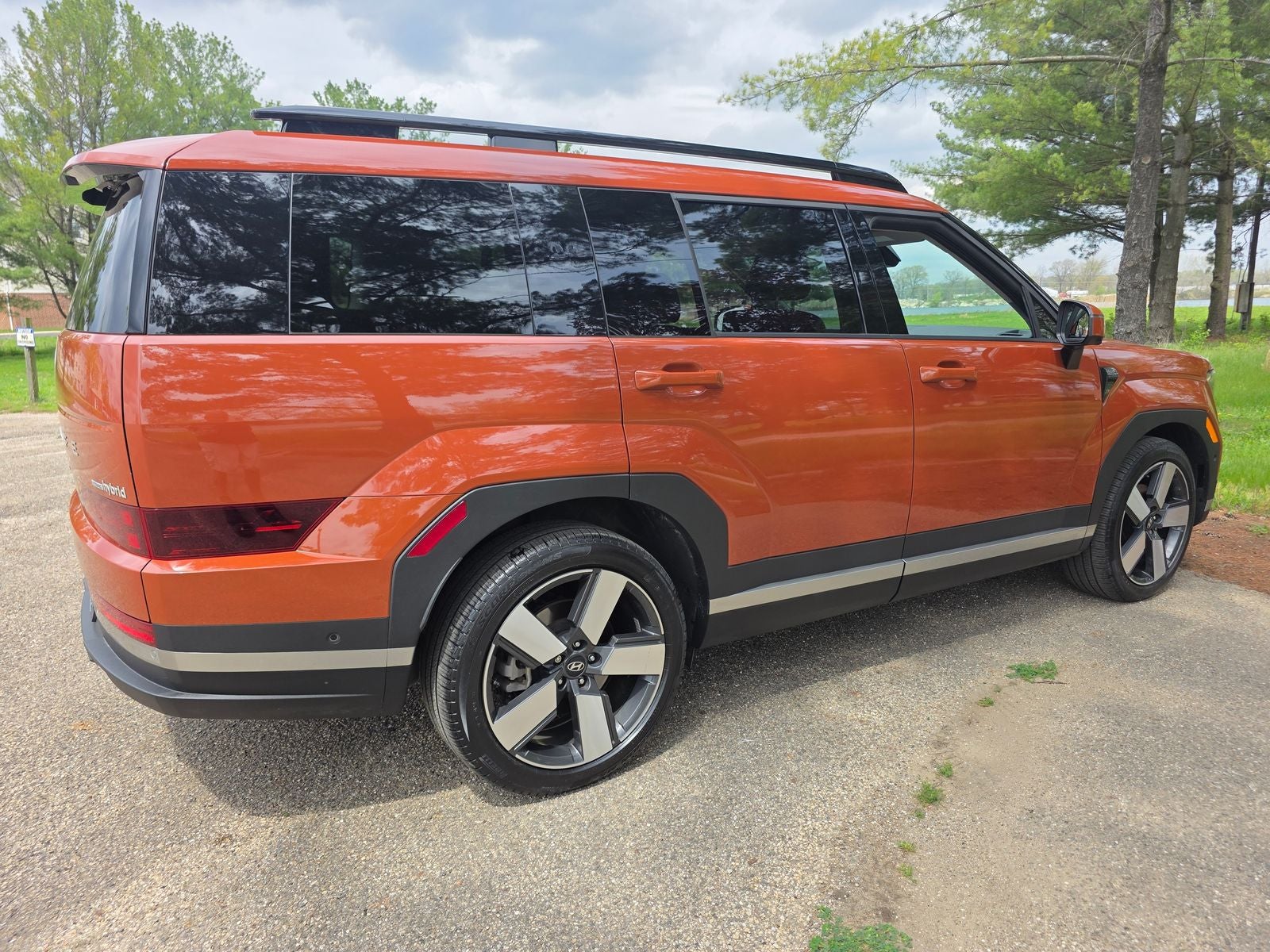 2025 Hyundai SANTA FE HYBRID Limited