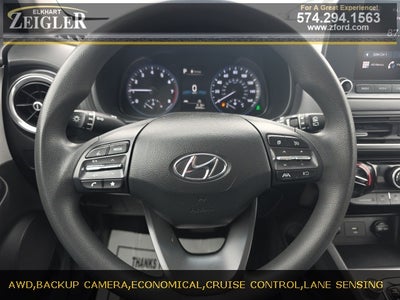 2022 Hyundai KONA SEL