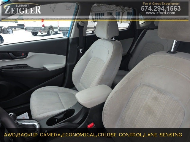 2022 Hyundai KONA SEL