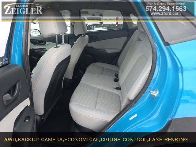 2022 Hyundai KONA SEL