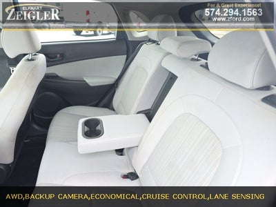 2022 Hyundai KONA SEL