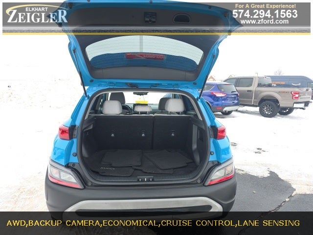 2022 Hyundai KONA SEL