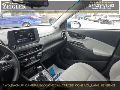 2022 Hyundai KONA SEL