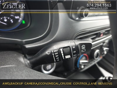 2022 Hyundai KONA SEL