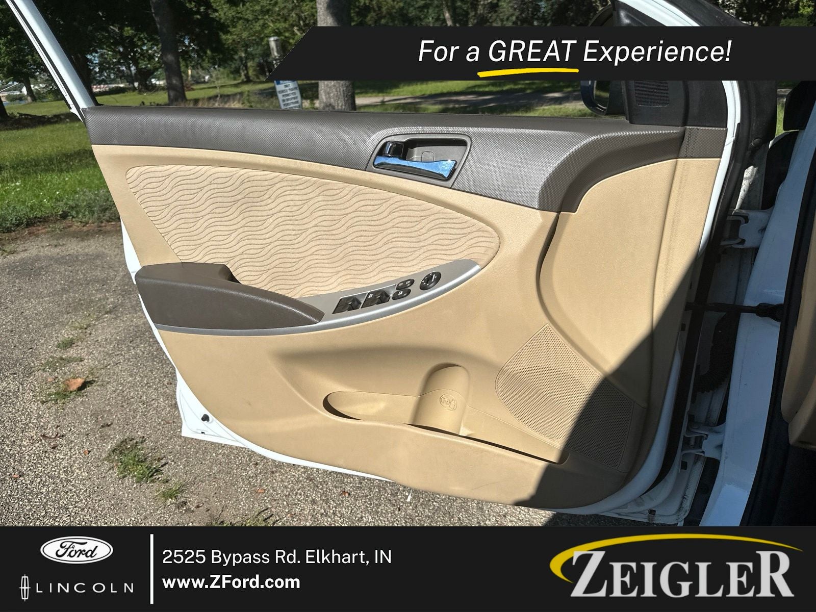 2012 Hyundai ACCENT GLS