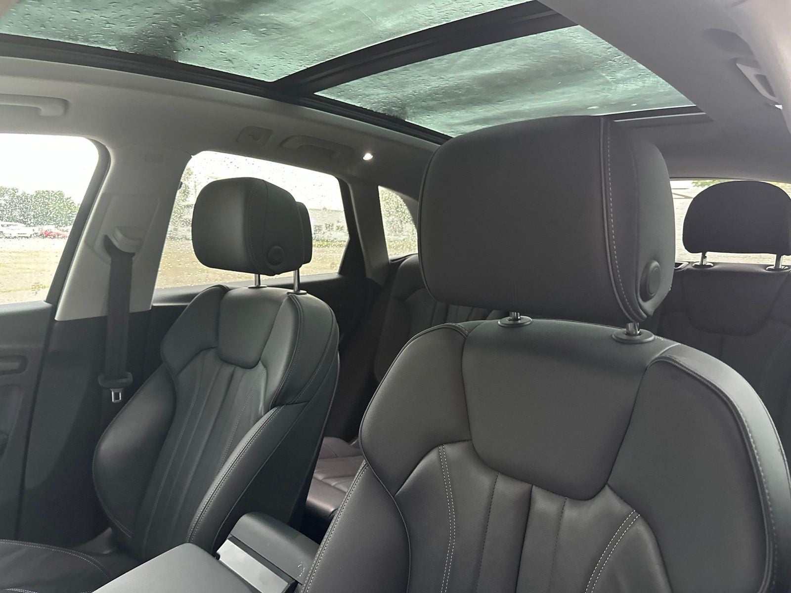 2024 Audi Q5 45 S line Premium quattro