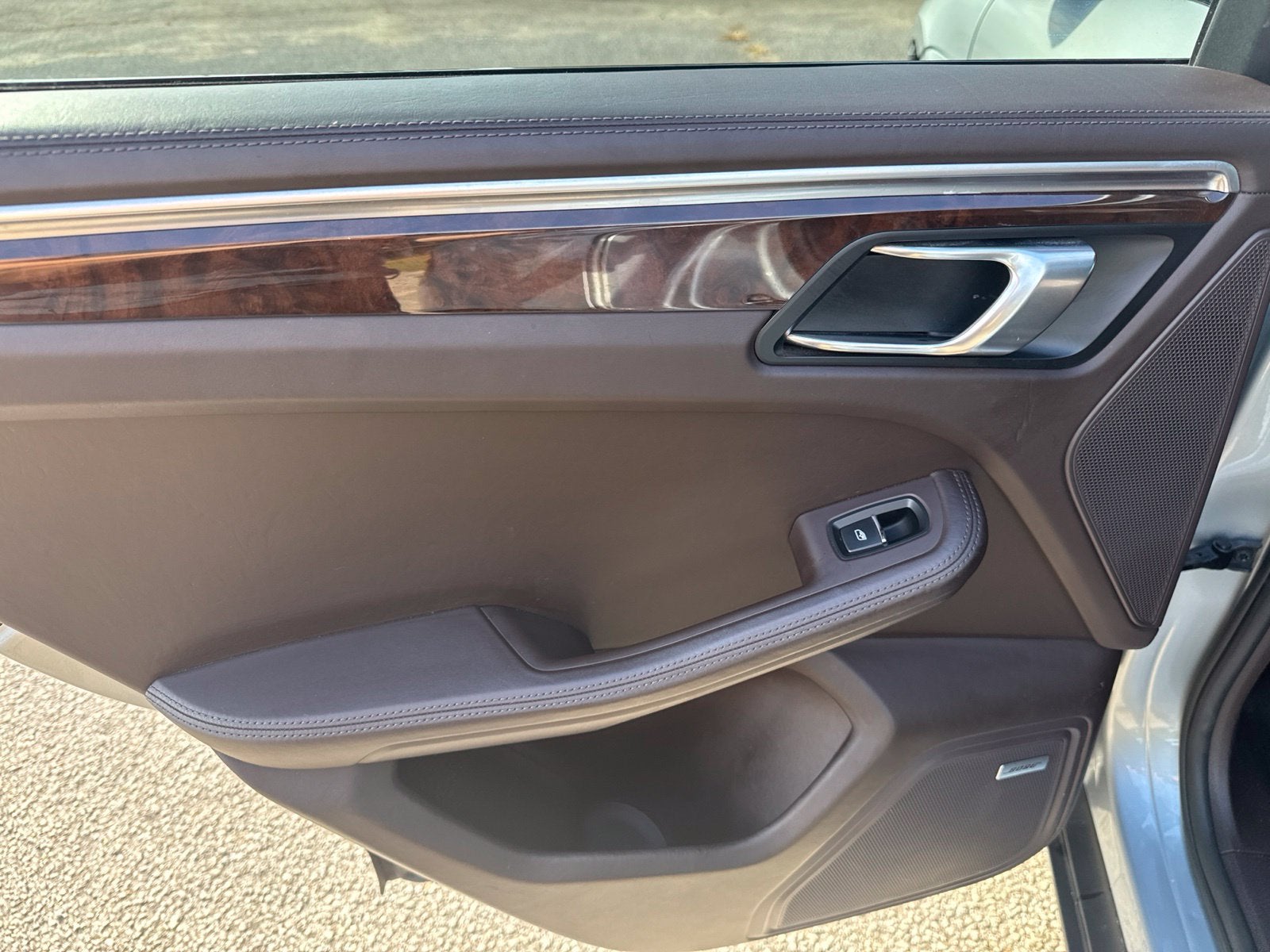2020 Porsche Macan S
