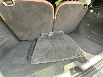 2023 Volvo XC90 B5 Plus